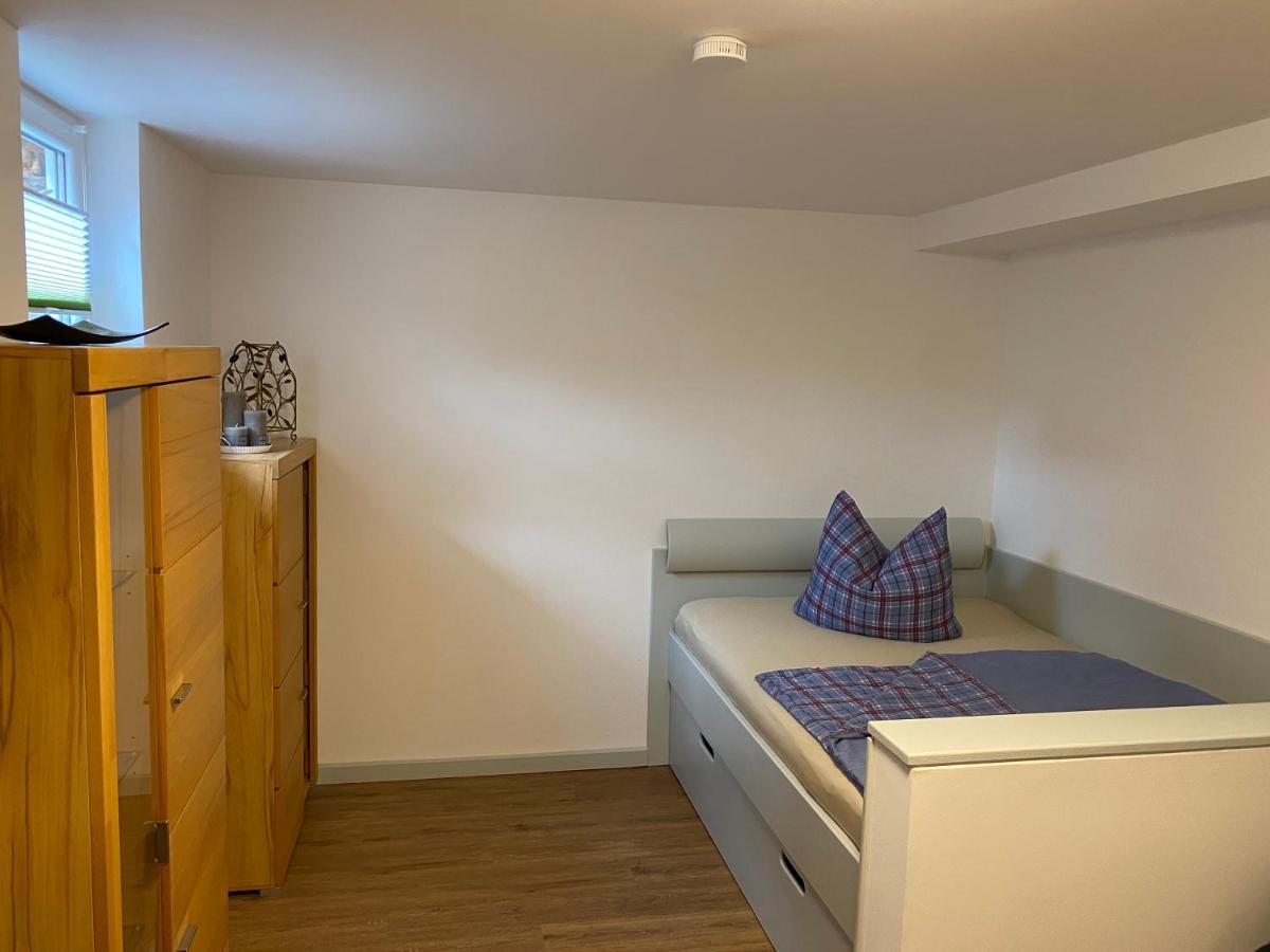 Saale Unstrut Ferienwohnung I Наумбург Екстериор снимка